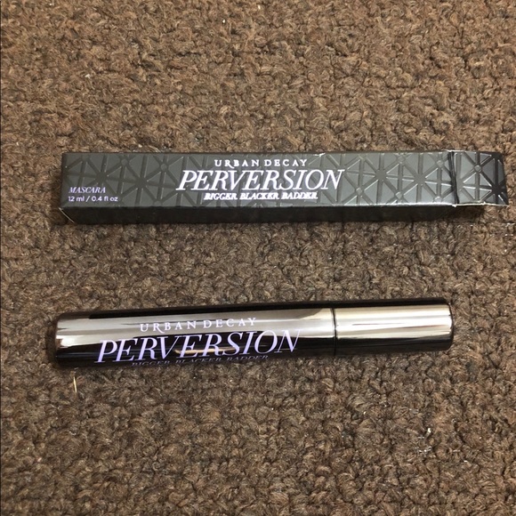 👀 Full-Size Urban Decay Perversion Mascara - Picture 4 of 5
